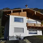Alpenglueckgastein - Private Mountain Apartment Bad Hofgastein