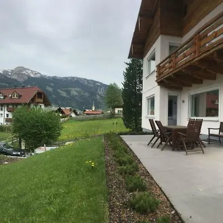 Apartment Alpenglueckgastein *